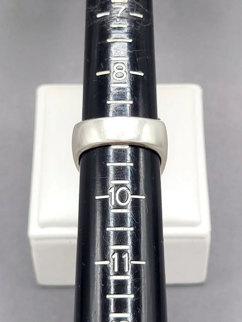 David Yurman Rectangular Pave Signet Ring w/ Pavé Black Diamonds - 25mm - Size 9